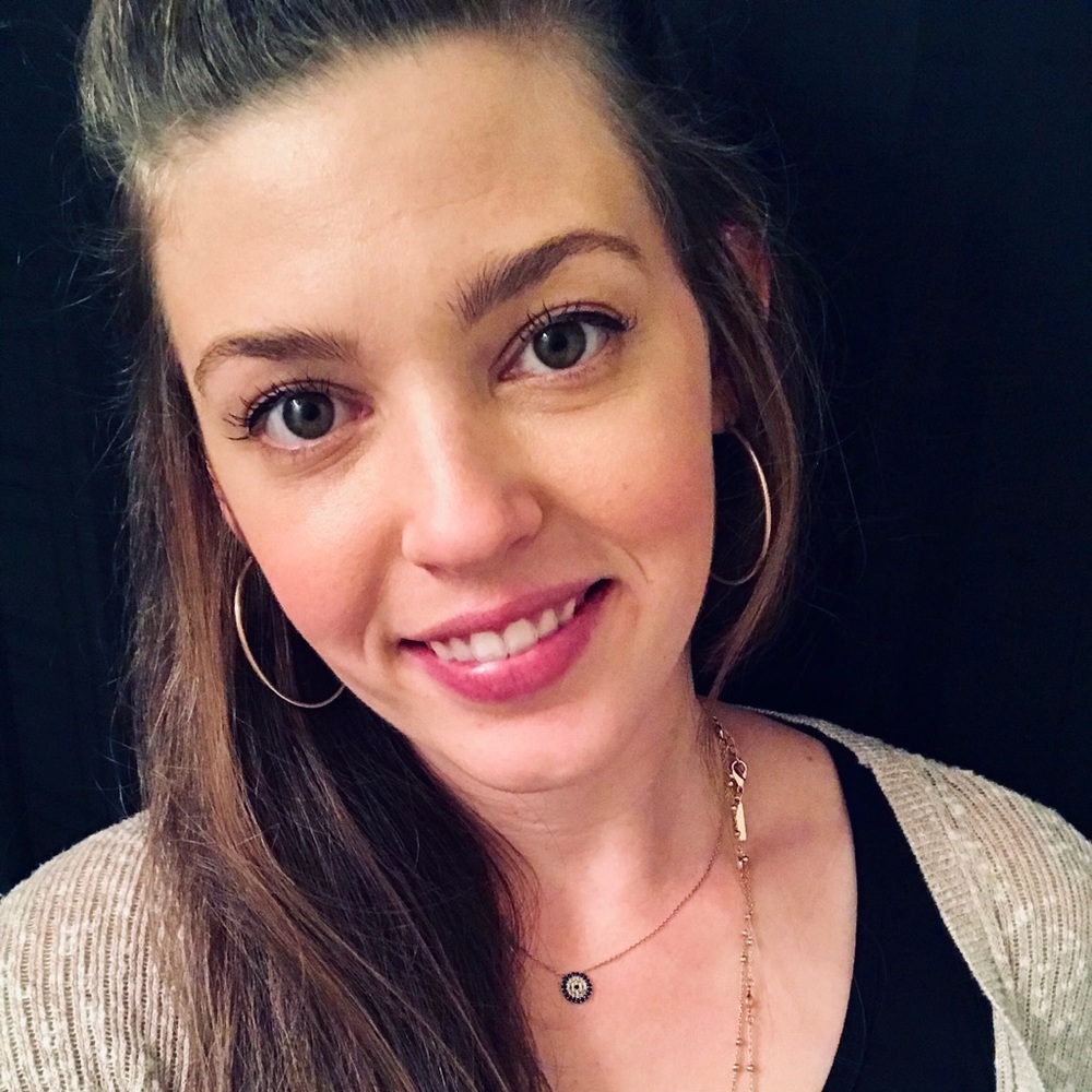 Meet your Posher, Robyn